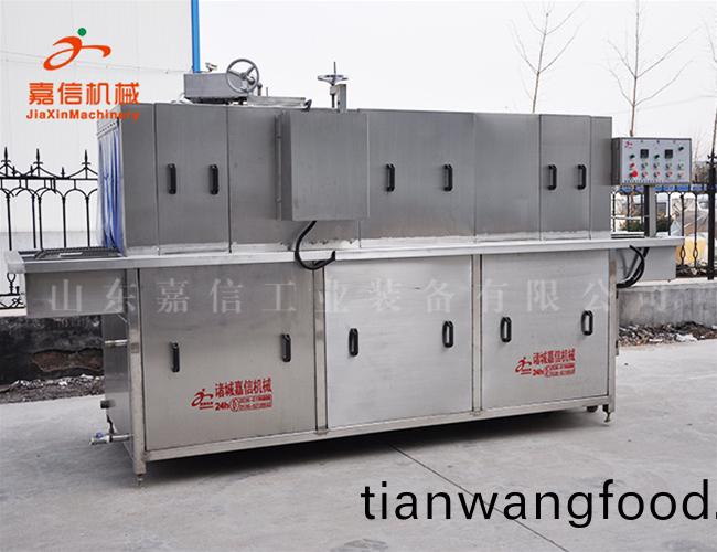 泡沫(mo)箱自(zi)動(dòng)清洗(xi)機(jī)(ji) 塑(su)料(liao)託盤連續(xù)清洗(xi)機(jī)
